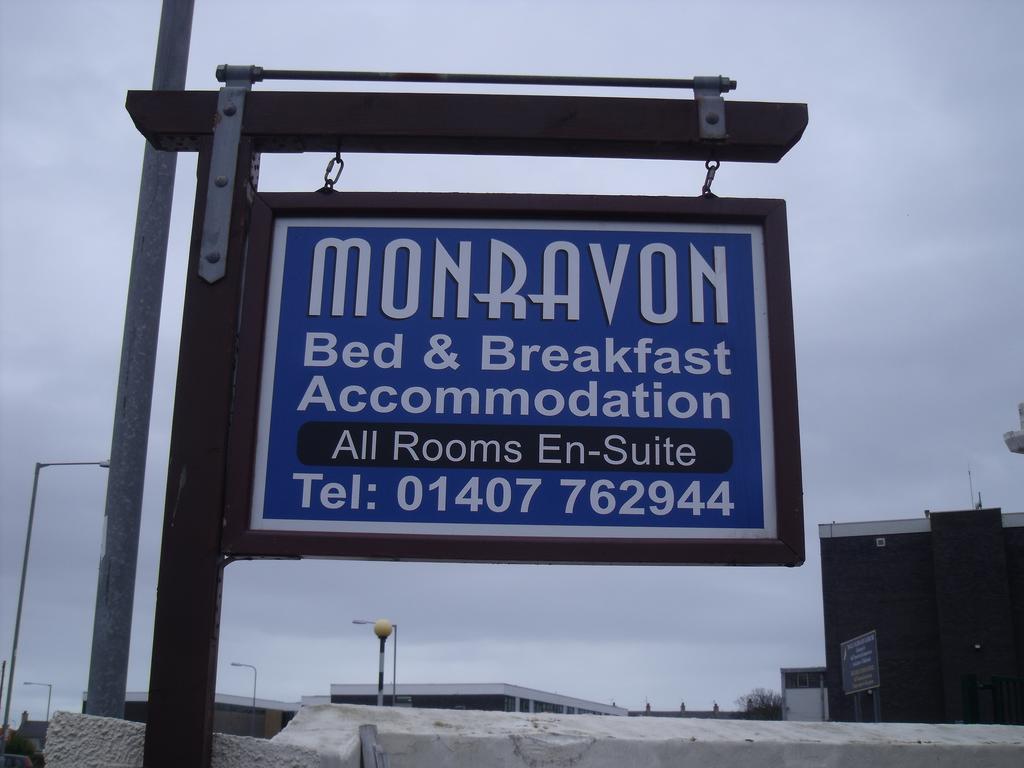 Monravon Guest House Holyhead Exterior foto